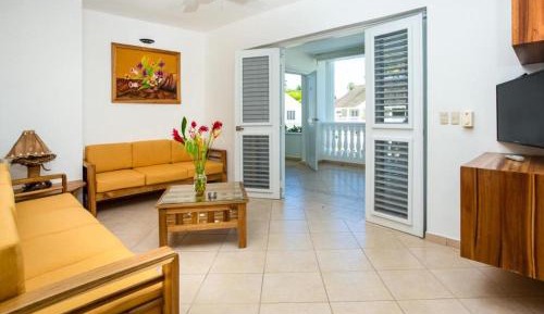 Two-Bedroom Deluxe Apartment