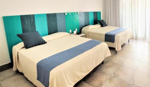 Superior Garden Queen Room with Two Queen Beds, Non-Smoking