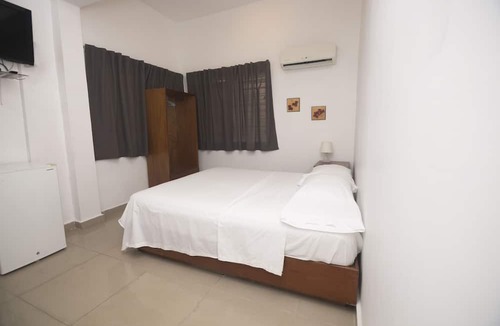 La Primavera Hotel | Caribbean Queen Hotel