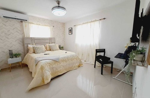 Santo Domingo Apartment | Escapada a una Acogedor Apartamento 4 Dormitorios, 3,5 Dormitorios Duermen 8