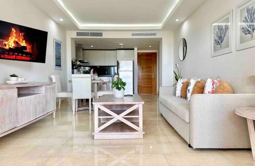 Samana Apartment | Luxury Upscale Condo, Finely Decorated, Breathtaking Bay Views, Tranquil Retreat