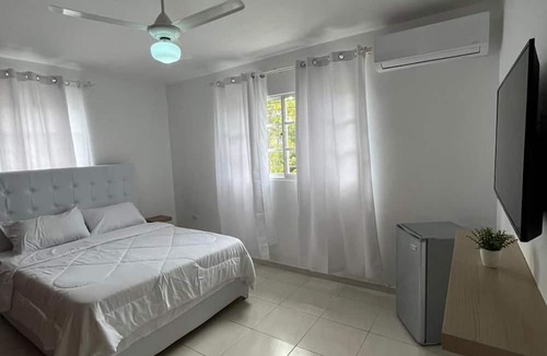 Santiago Province Hotel | El Montserrat - Hotel Boutique