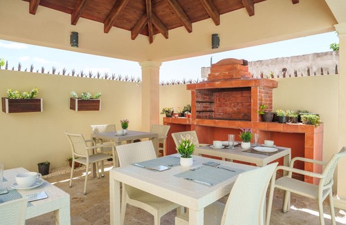 La Romana Bed & Breakfast | La Casona MC