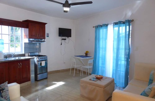El Pueblito Hotel | CortLang Vacation Rentals, El Pueblito
