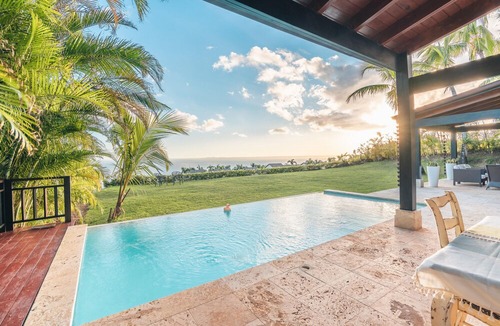 Puerto Bahia Villa | Ocean View Villa at Puerto Bahia *BKFST Included* E9