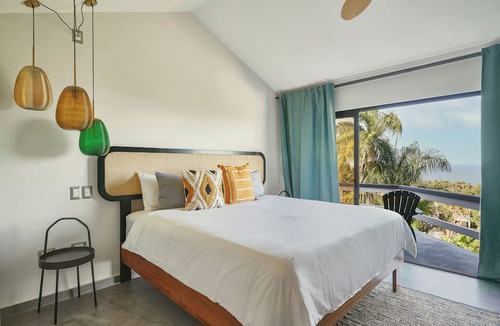 Cabrera Cabin | Catalina Tropical Lodge