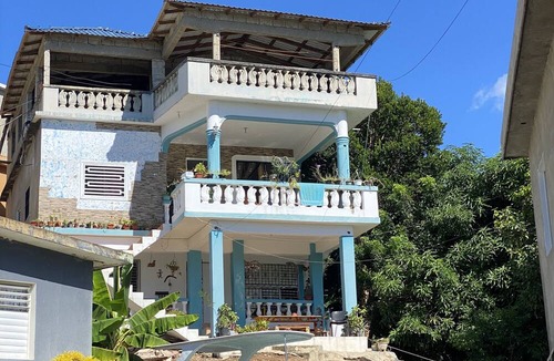 Barrio La Fortaleza Vieja House | The Water Melon House