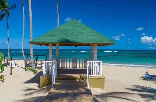 Punta Cana Resort | All-Inclusive Premium Suite (Seaview Balcony) at Grand Sirenis Punta Cana Resort