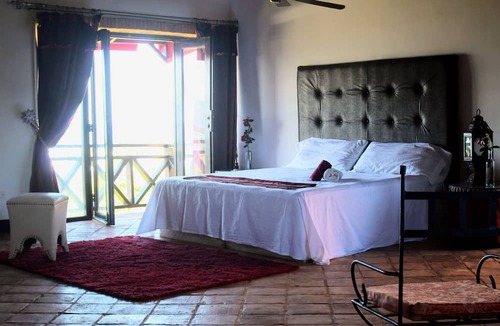 Las Galeras Bed & Breakfast | El Castillo