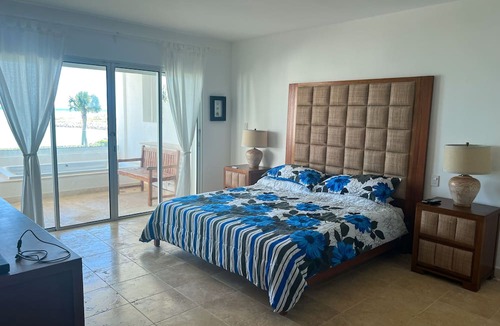 Cap Cana Marina Apartment | Palmera Ocean front 2 Bd