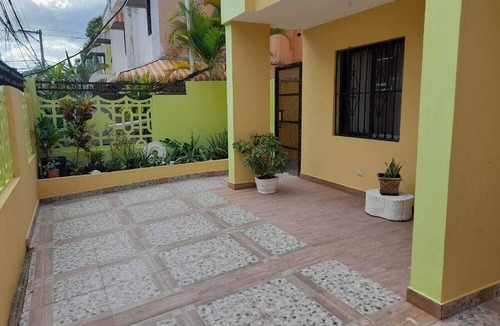 Santo Domingo Este House | Casa Placentera y Segura en Santo Domingo Este