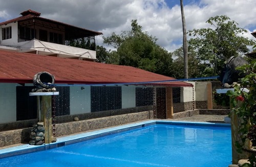 La Joya Bed & Breakfast | Rancho Pino y Sol