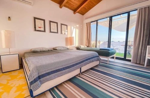 Dominicus Condo | Rooftop Terrace