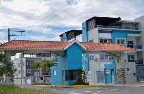 San Francisco de Macoris Apartment | Lovely 3-bedroom apartment in San Francisco de Macorís with AC, WiFi