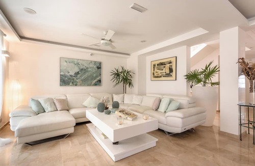 Bavaro Villa | Paradise Street