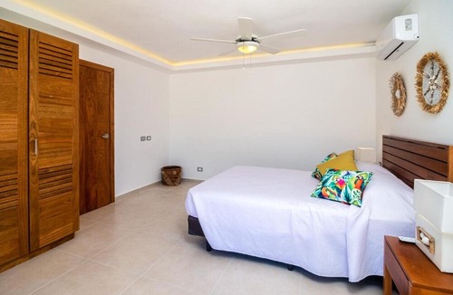 La Iglesia Hotel | Nicole ApartHotel