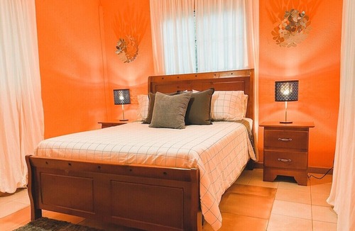 Jarabacoa Cottage | Casa del Arroyo · Rustic Creek House + Fireplace + BBQ