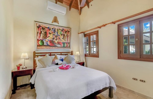 Bavaro Villa | Beautiful Villa with Pool Gym and Maid