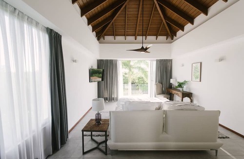 Yarary - Cap Cana Villa | Large Cap Cana Villa at Yarari with Pool