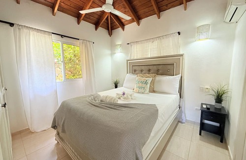 La Iglesia Hotel | Solaz Boutique Hotel