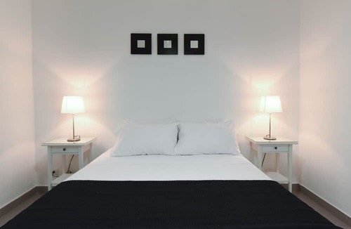 Gascue Hotel | PH 19 Guesthouse Hotel in Gazcue
