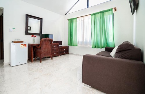El Cortecito House | Riviera Punta Cana Eco Travelers House