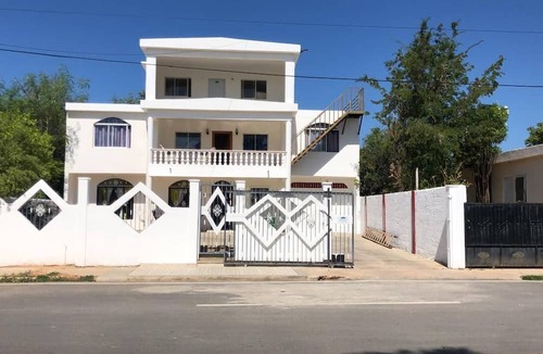 Pedernales House | Hotel Casa Oasis
