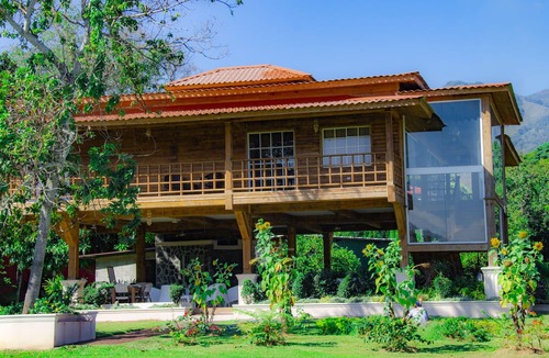 Bonao Hotel | Hotel Rancho Guacamayos