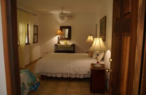 La Entrada Villa | Secluded, Tranquility, Caribbean Paradise, Villa Cocos Y Locos