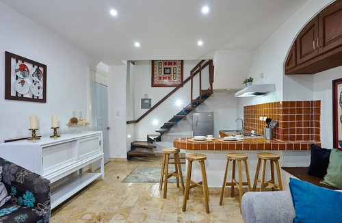 Gascue Apartment | Splendid two bedrooms Colonial loft with Roof Top Terrace