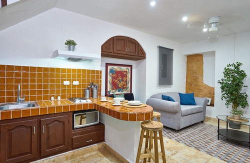 Gascue Apartment | Splendid two bedrooms Colonial loft with Roof Top Terrace