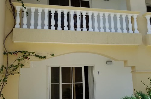 Boca Chica Hotel | Las Palmeras I Mamajo & Riki
