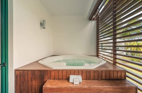 Las Terrenas Apartment | 2br Apt 5 Guests Balcony With Pool View