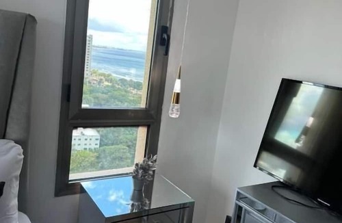 San Geronimo Apartment | Apartamento con Vista mar y la Ciudad La Gloria Malecón Santo Domingo