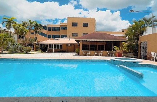 La Isabelita Hotel | Hotel Tropicana