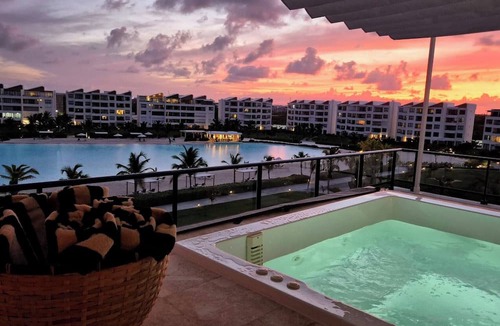 Punta Cana Apartment | Luxury Beach Penthouse Jacuzzi & Lagoon View