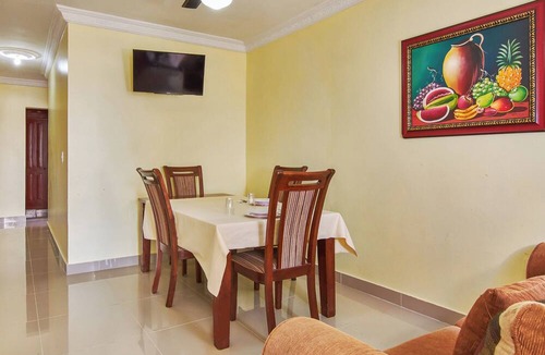 Corales del Sur Hostel | BNB Family Budget Hotel