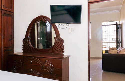 Corales del Sur Hostel | BNB Family Budget Hotel