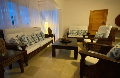 El Cortecito Apartment | Penthouse With Rooftop and Pool & Beach Access