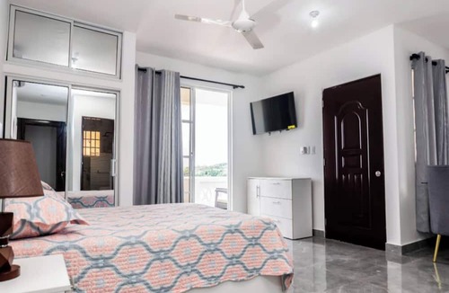 Barrio La Fortaleza Vieja Apartment | Villas Hillside apt 4