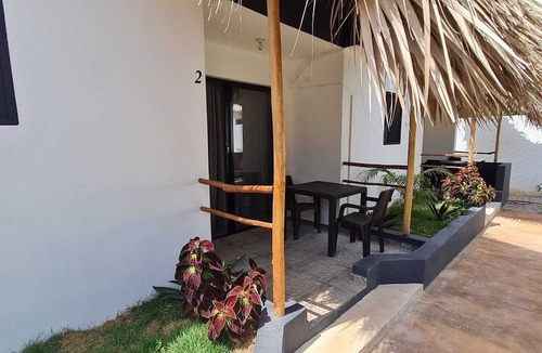 Las Galeras Hotel | Bungalows Colibrì - Pool & Nature