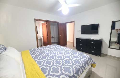 Llanos de Gurabo I Apartment | Bello con piscina