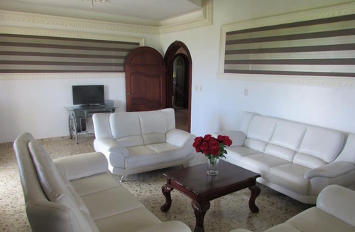 La Iglesia Bed & Breakfast | Castillo Romano