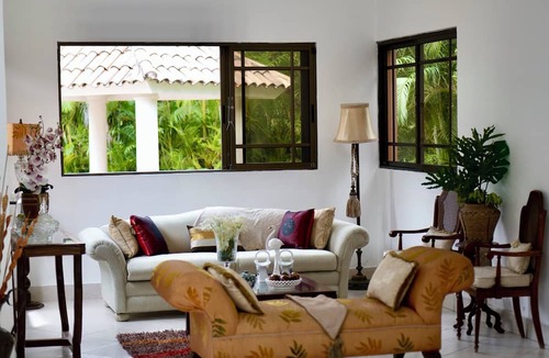 Guayacanes Villa | Villa Aurora Juan Dolio GuavaBerry