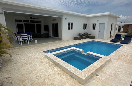 La Mulata Villa | Villa Ocean Breeze Sosua Ocean Village 3 beaches and a water park minutes away