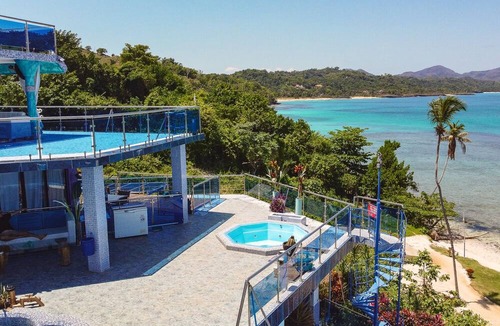 Las Galeras Villa | Espectacular Nueva Villa Frente al mar con Playa Privada. Capacidad Hasta 28 px