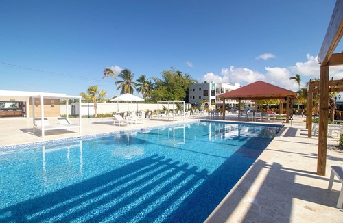 Higuey Hotel | Habana Hotel y Restaurante