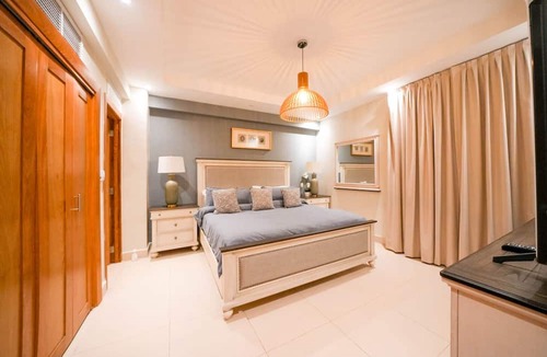 Juan Dolio - El Pueblo Apartment | Escape To Paradise Beachfront 2br beach