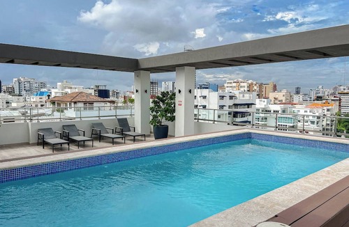 Downtown Santo Domingo Apartment | Goistay Elegant Refugio Caribeño 1br Gym Pool Naco APT 9F