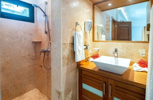 Puerto Bahia Apartment | ¡acogedor Apartamento Frente al Mar!
